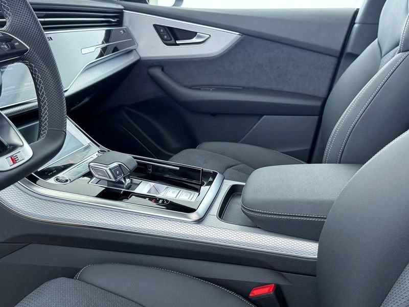 Audi Q8 Q8 SUV TDI quattro 210 kW tiptronic S line edition
