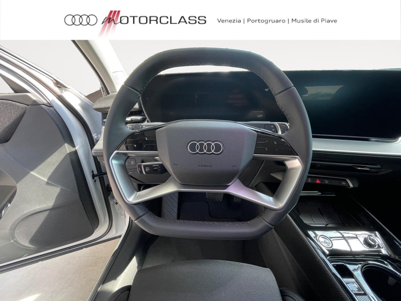 Audi Q3 2.0 tdi 150cv business advanced s tronic