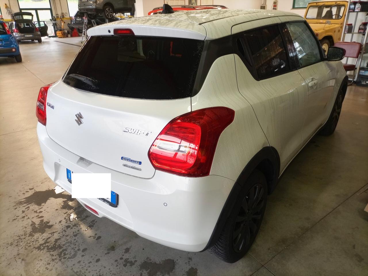 Suzuki Swift 1.2 Hybrid 4WD AllGrip Top