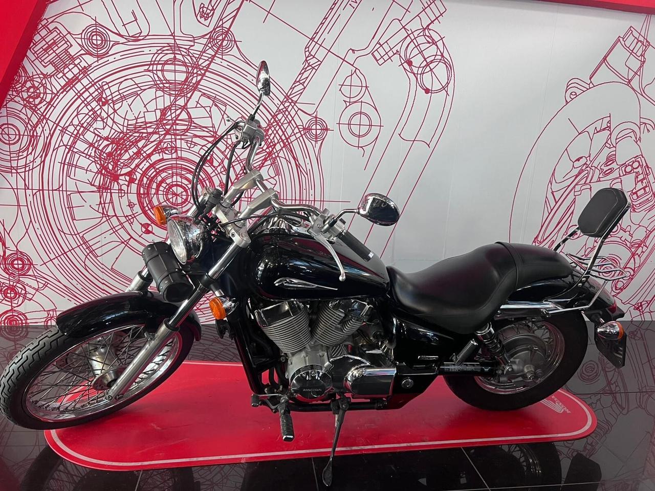 Honda VT 750 Shadow Black Spirit 2008