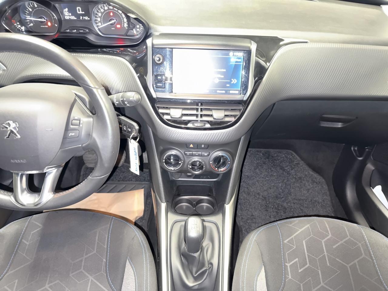 Peugeot 2008 PureTech 82 S&S Style