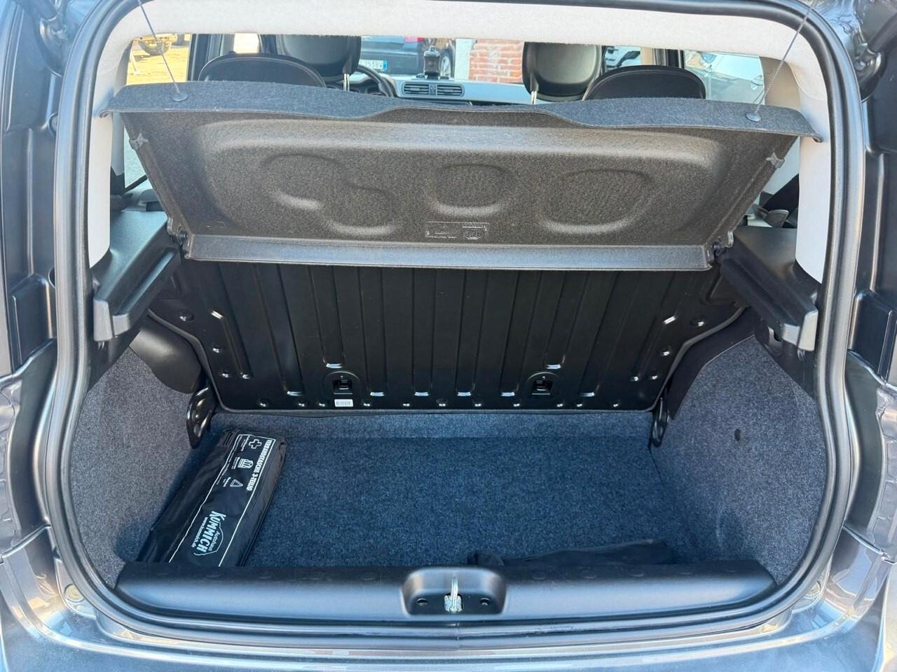 Fiat Panda 1.2 City Cross Waze