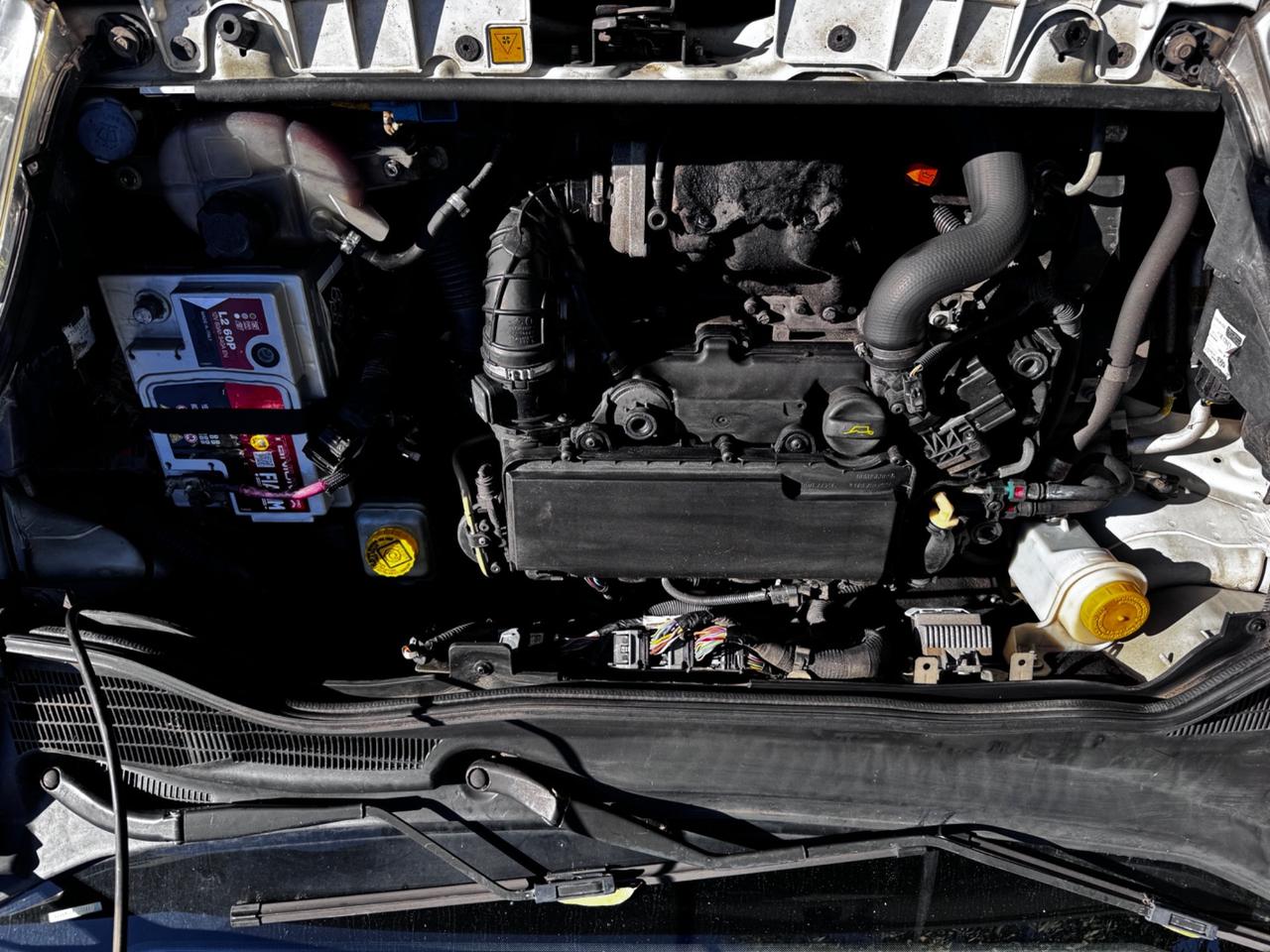 Peugeot Bipper 1.4HDI Automatico