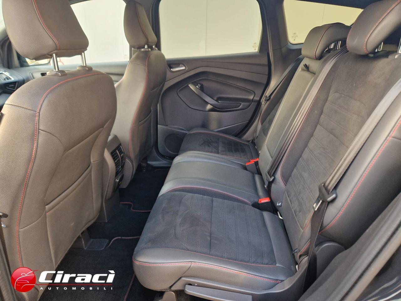 Ford Kuga 2.0 TDCI 180 CV S&S 4WD Powershift ST-Line