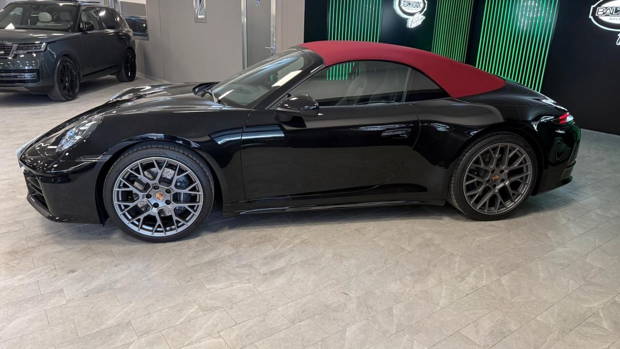 PORSCHE 992 CARRERA CABRIO 2025