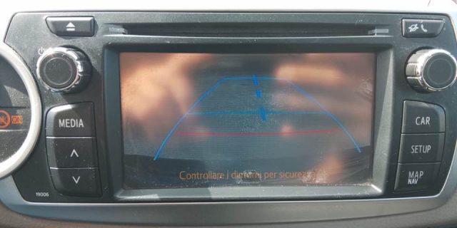 TOYOTA Yaris 1.3 5 porte Lounge GPL