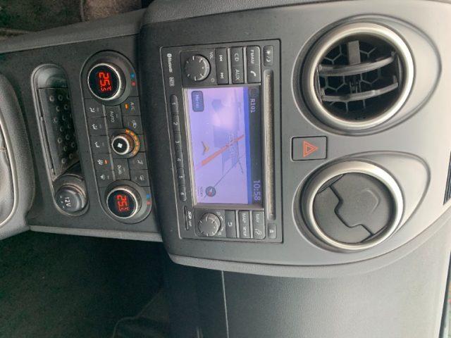 NISSAN Qashqai 1.6 16V Tekna