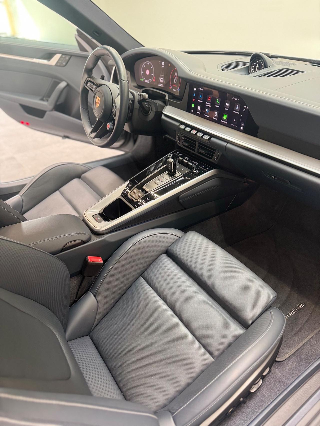 PORSCHE 911 CARRERA 3.0 394 CV 992.2 IVA ESPOSTA