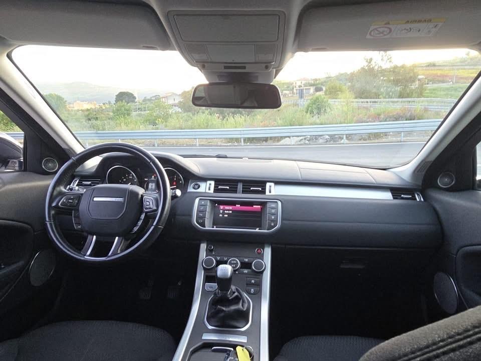Land Rover Range Rover Evoque Range Rover Evoque 2.0 eD4 5p. Urban Attitude Edition