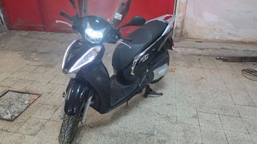 Honda SH 300 i Air force abs