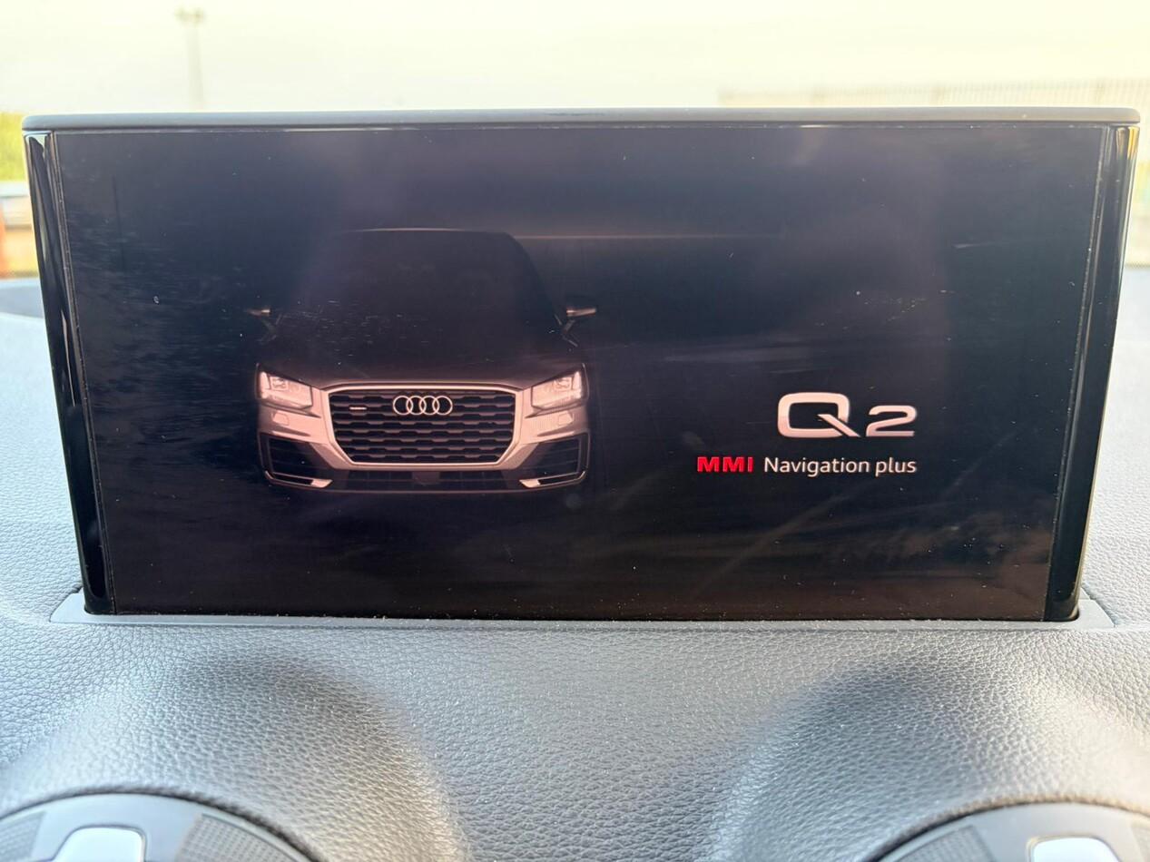 Audi Q2 35 2.0 tdi Business s-tronic
