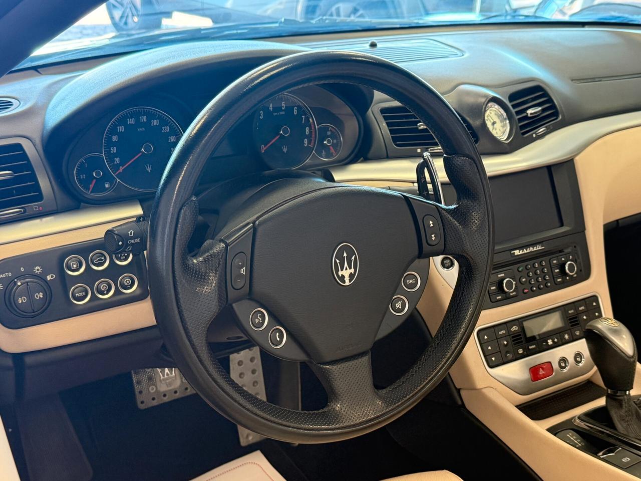 Maserati GranCabrio 4.7 V8