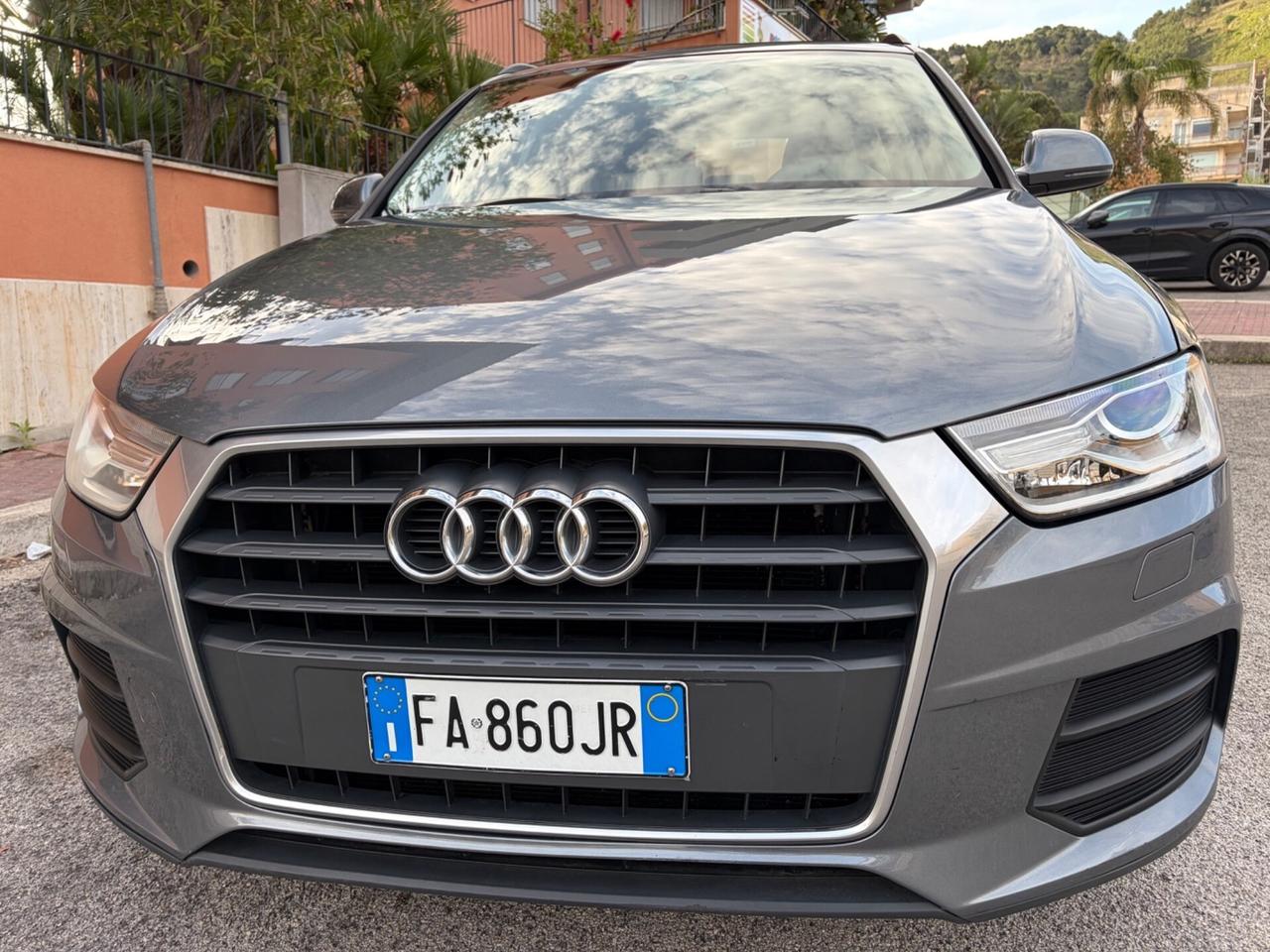 Audi Q3 2.0 TDI 150 CV Sport ok certificati !!!