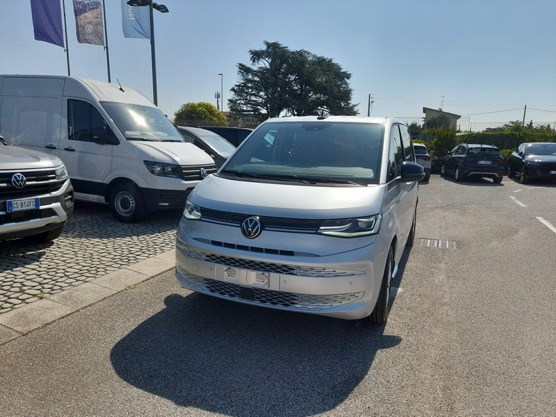 Volkswagen T7 Multivan 1.4 tsi eh life dsg 7p.ti