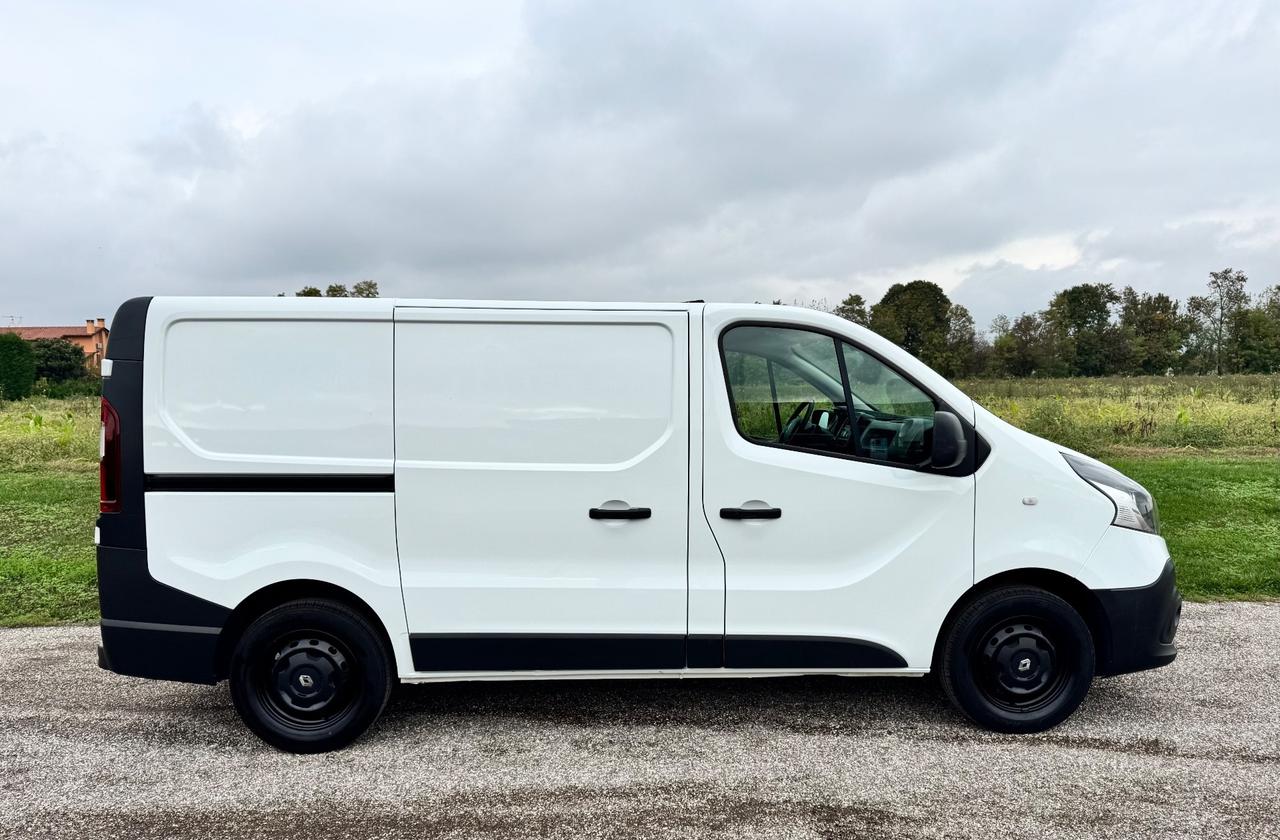 RENAULT TRAFIC 1.6 DCI 95 cv FURGONE VAN AUTOCARRO