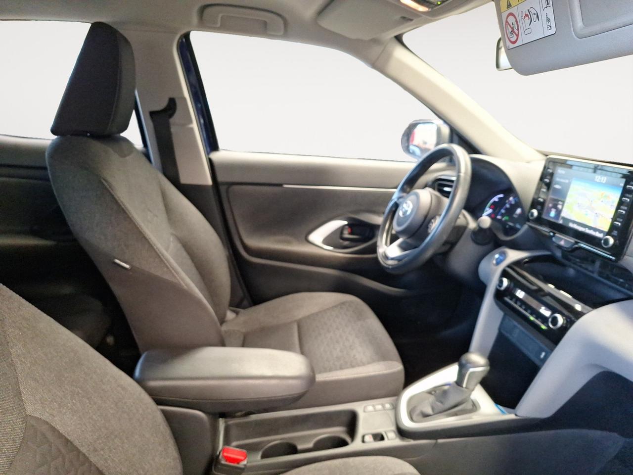 Toyota Yaris Cross 1.5h Business fwd 116cv e-cvt