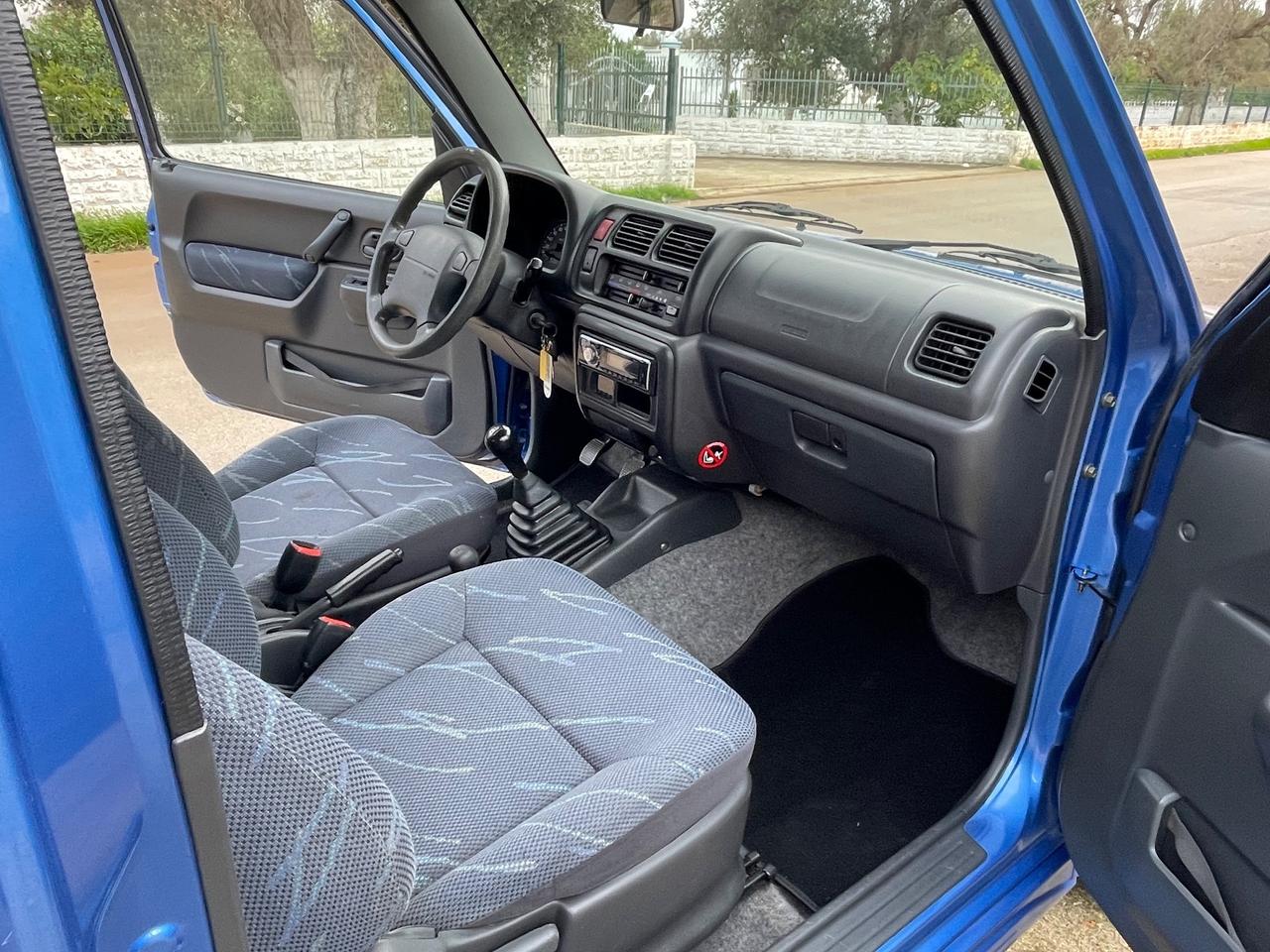 Suzuki Jimny 1.3i 16V cat 4WD JLX