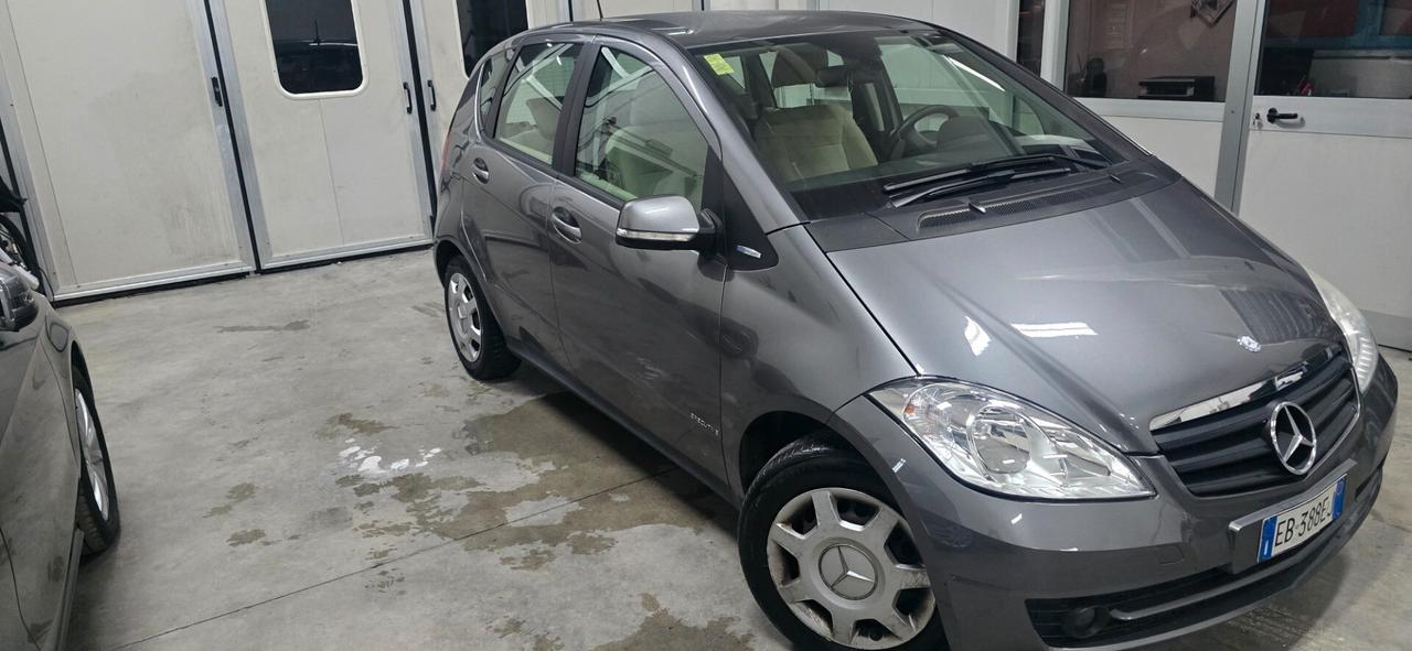 Mercedes-benz A 150 160 BlueEFFICIENCY Elegance