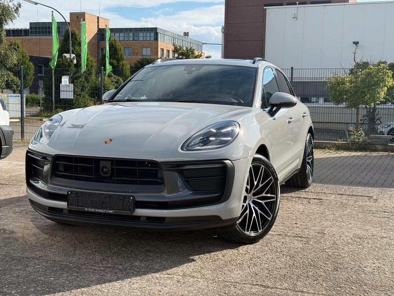 Porsche Macan 2.0 T/TETTO/SPORT CHRONO/PELLE TOTALE/MATRIX/