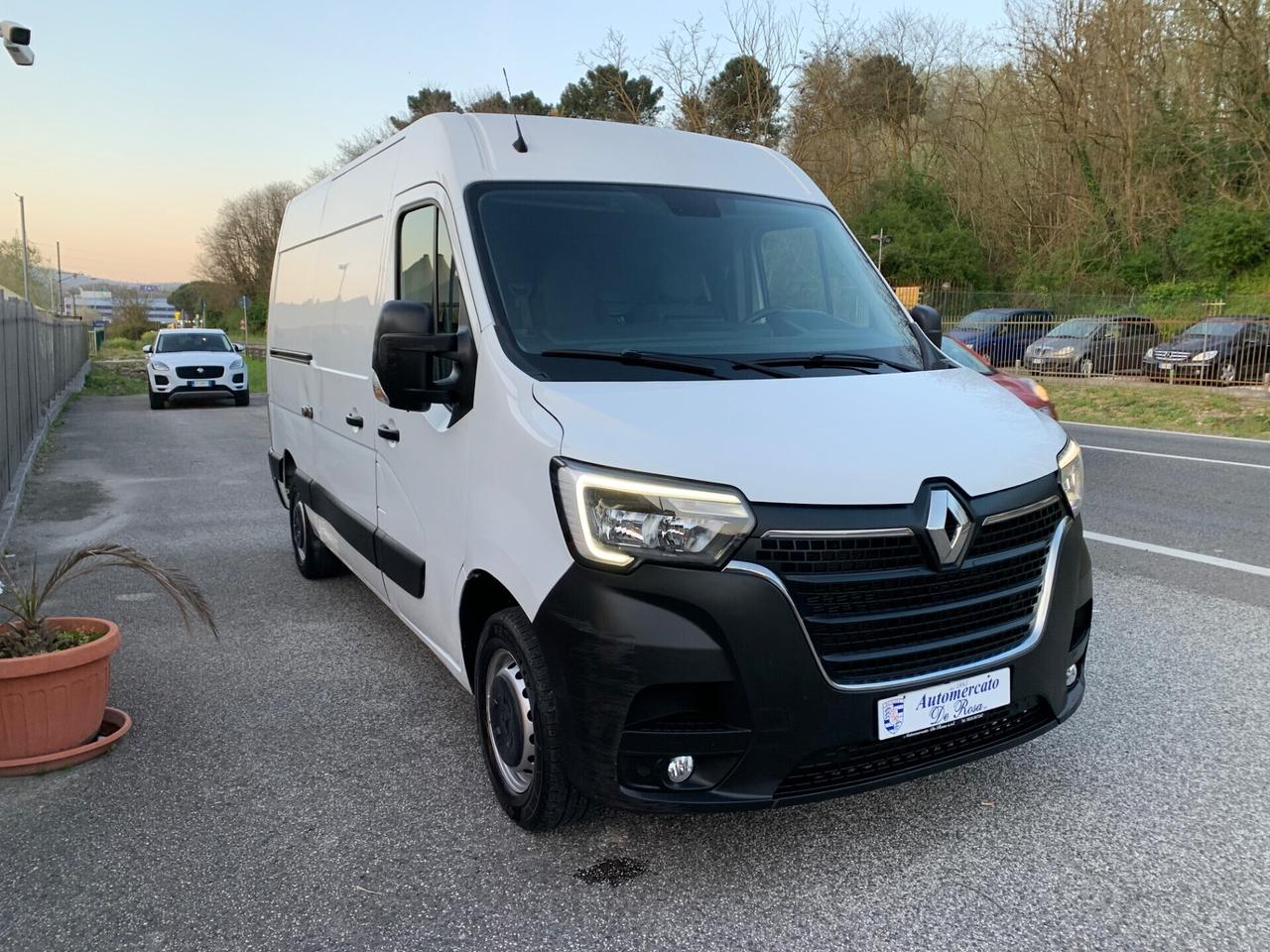 RENAULT MASTER 2.3 DCI H2L2