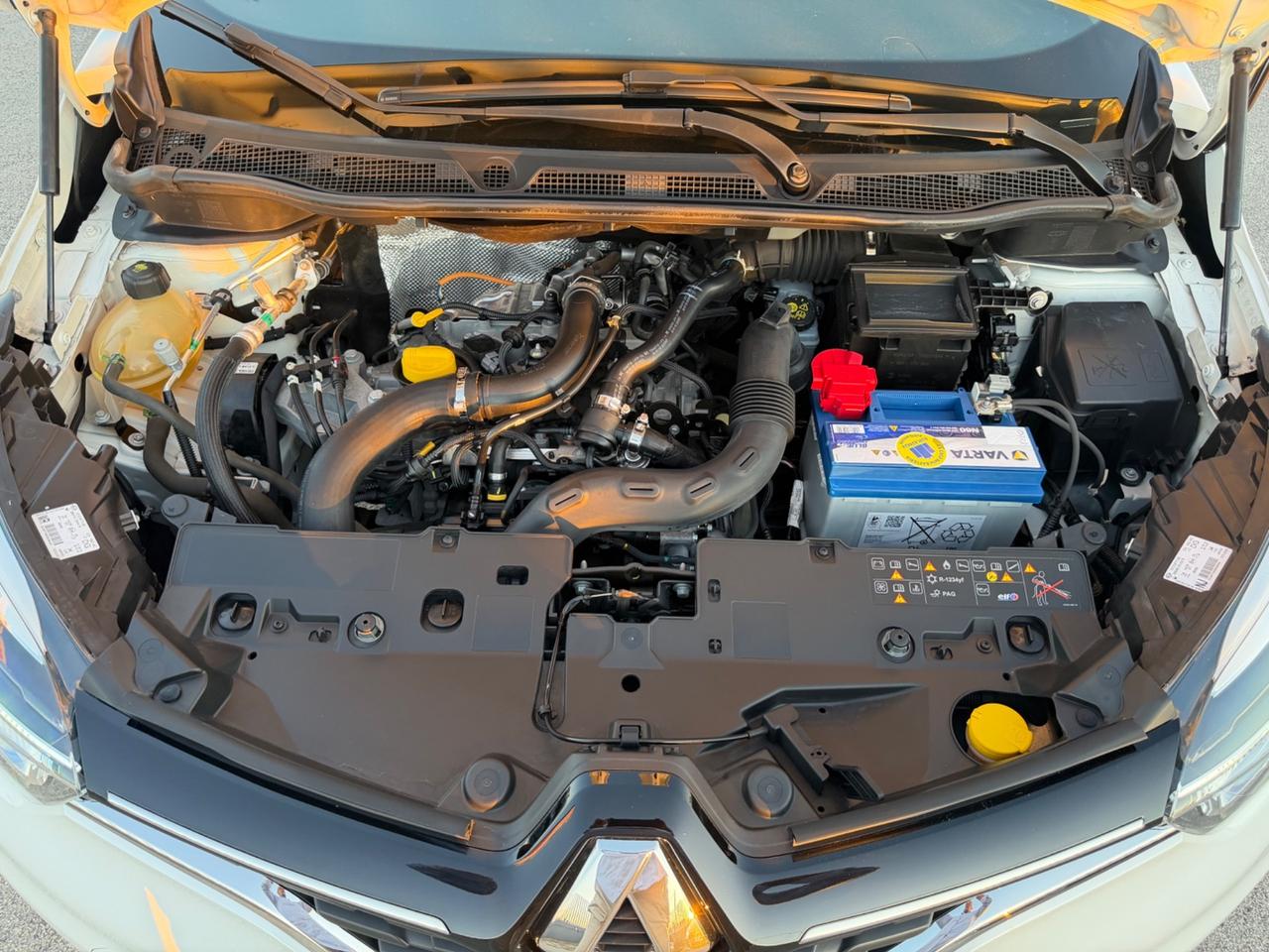 RENAULT CAPTUR TCE 90 CV FULL LED PERLATA MY20