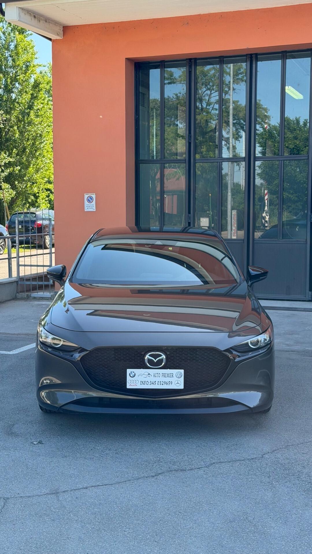Mazda 3 1.8L Skyactiv-D Exclusive