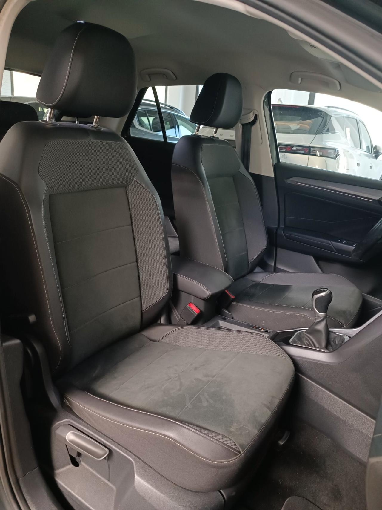 Volkswagen T-Roc 1.0 tsi Style 110cv