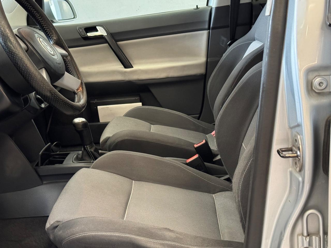 Volkswagen Polo fun 1.4/75CV 16V 5p. Sportline