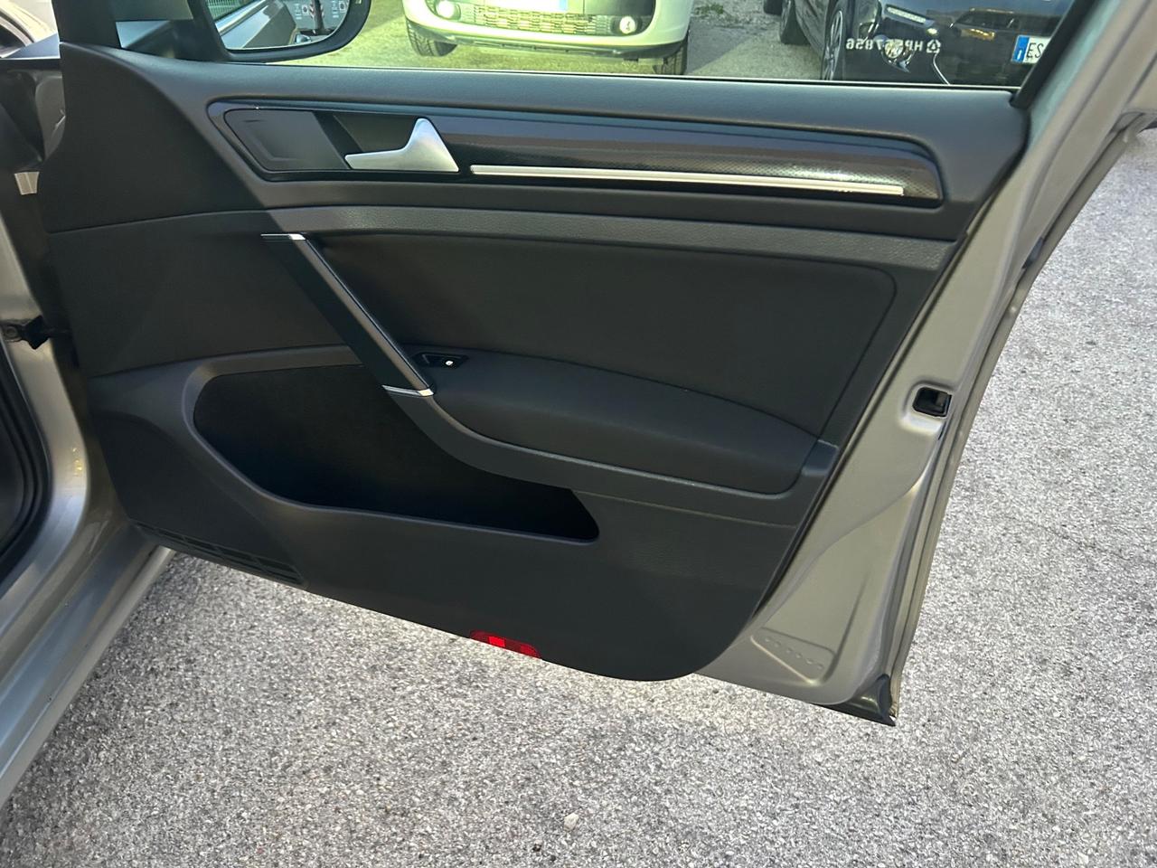 Volkswagen Golf Variant 1.6 TDI 110 CV DSG