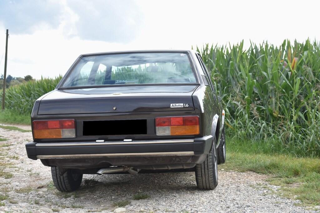 Alfa Romeo Alfetta 1.6