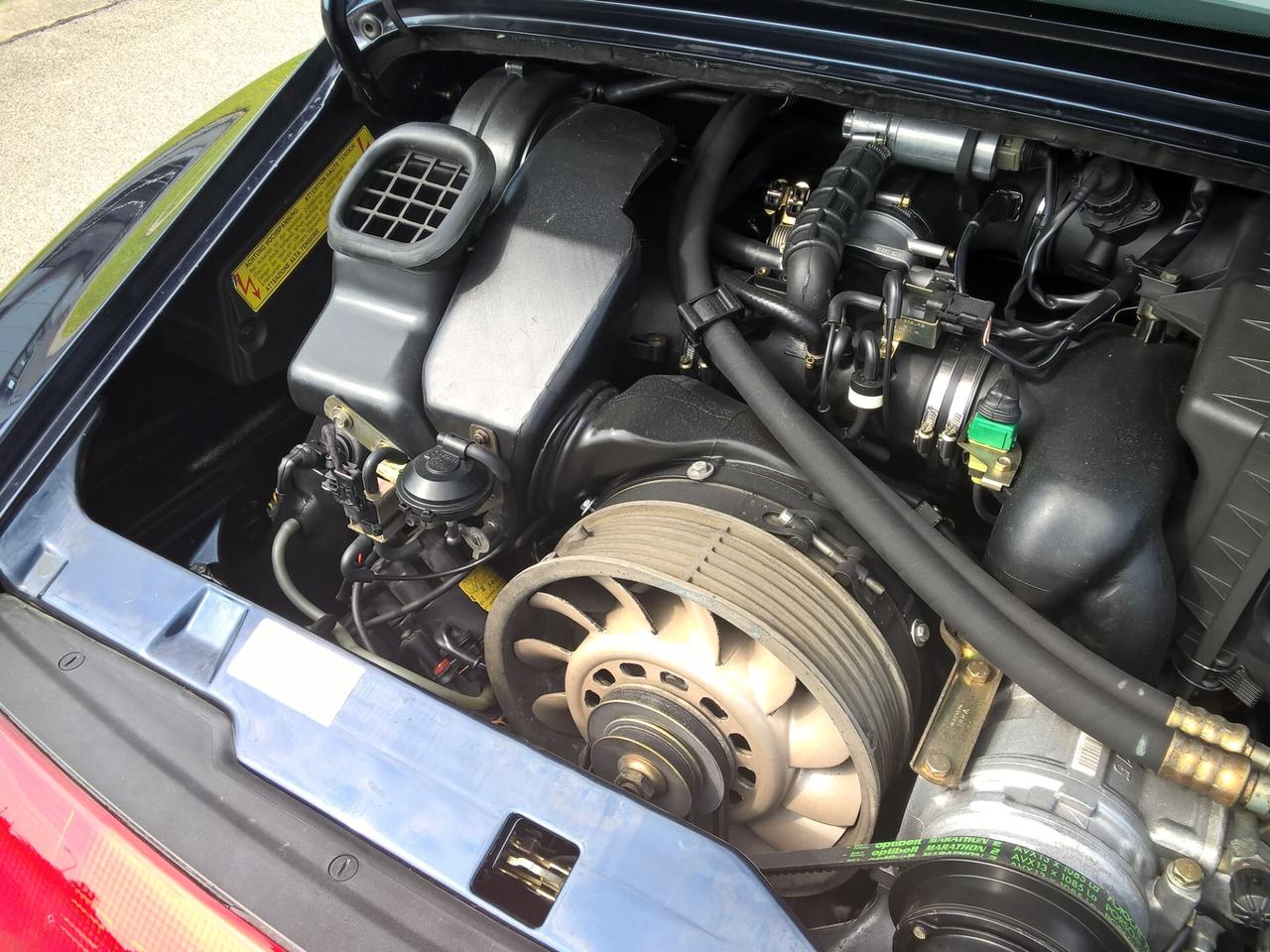Porsche 911 993 Carrera 4 Coupé