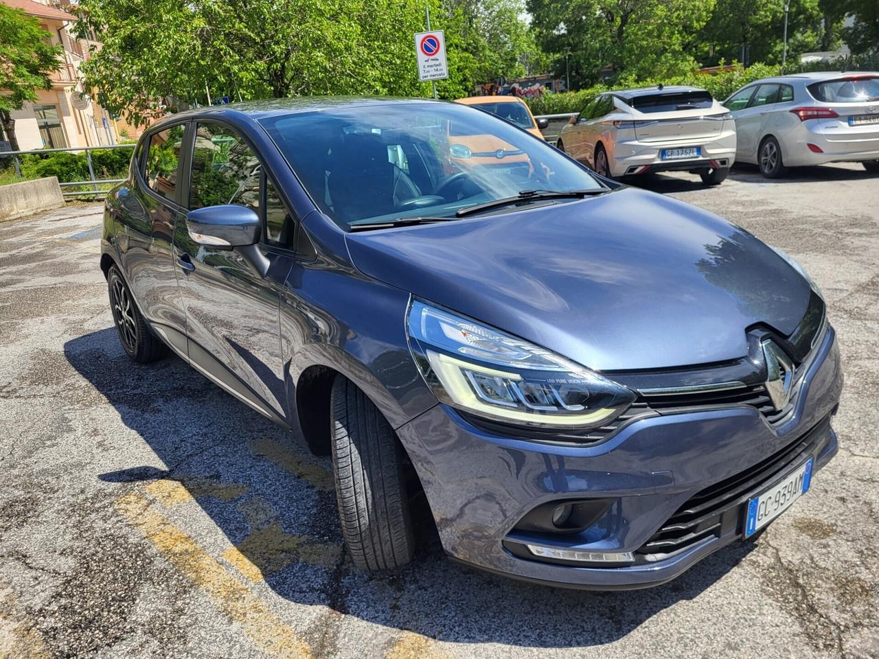 RENAULT CLIO 1,5 dCi-KM 71000-NAVI-2 REVISIONI