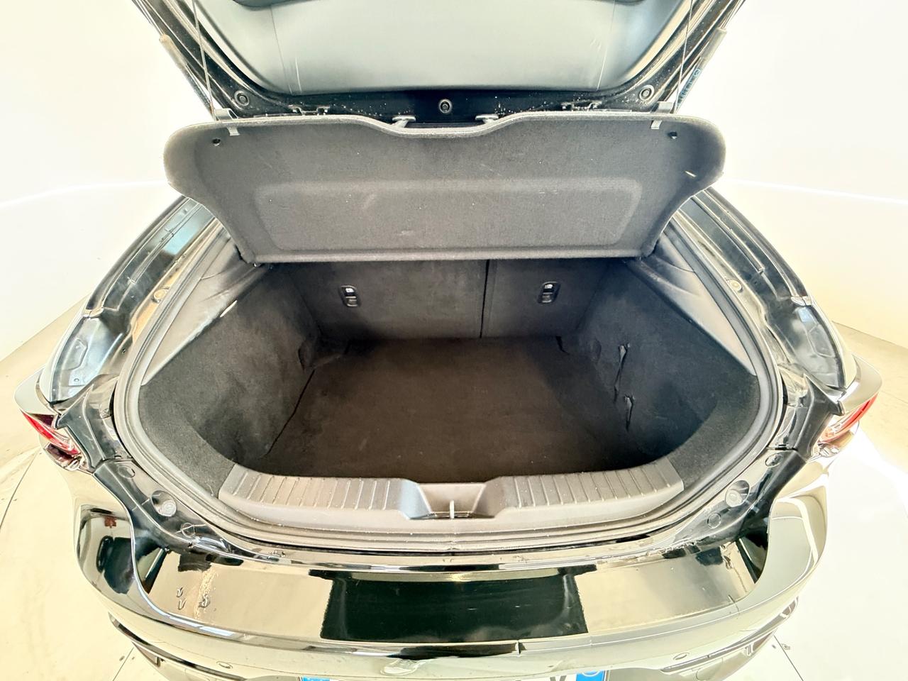 Mazda 3 2.0 Benzina 120CV 2020