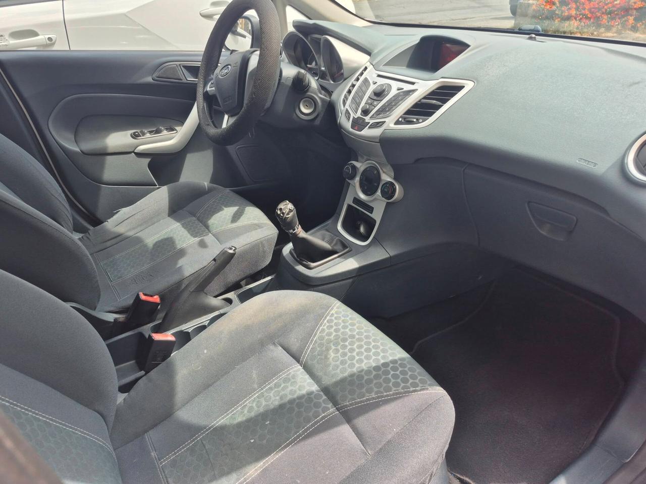 Ford Fiesta 1.4 TDCi 5p. Titanium