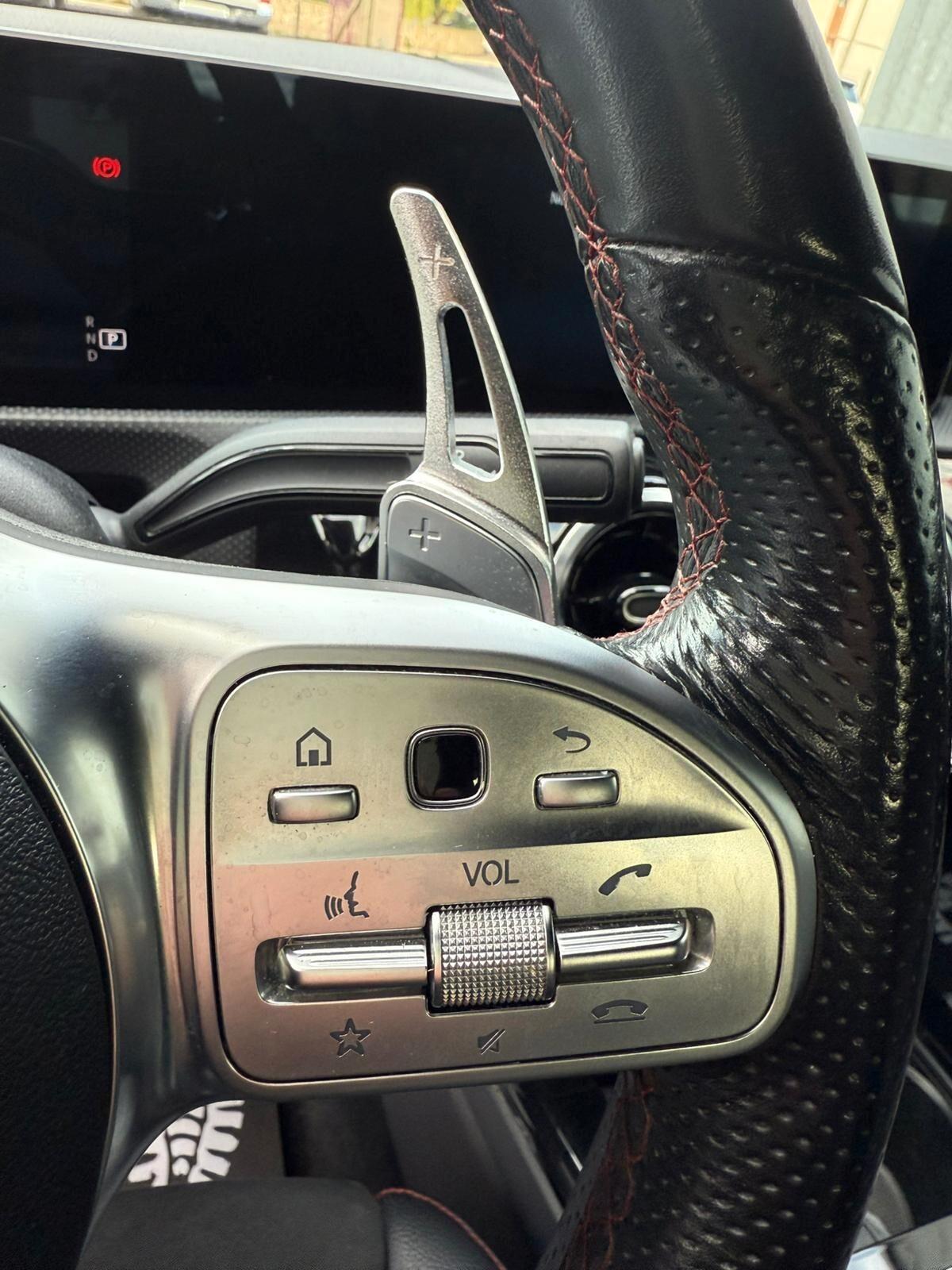 Mercedes-benz A 200 CDI AMG PREMIUM