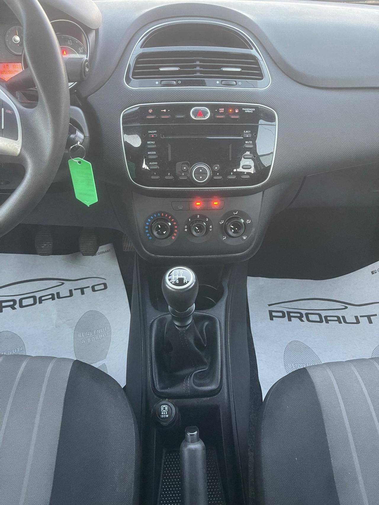 Fiat Punto 1.4 8V 5 porte Natural Power Street 2017