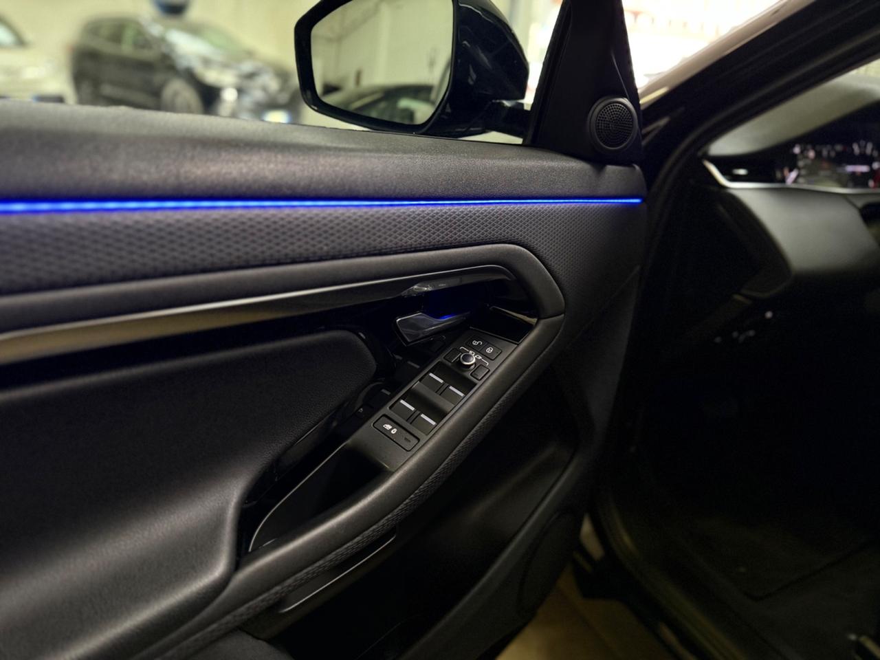 Range Evoque 2.0D I4 HYBRID 150 CV AWD Auto