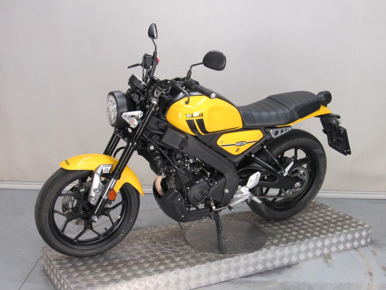 Yamaha XSR 125 ABS 11 KW PATENTE A1/B