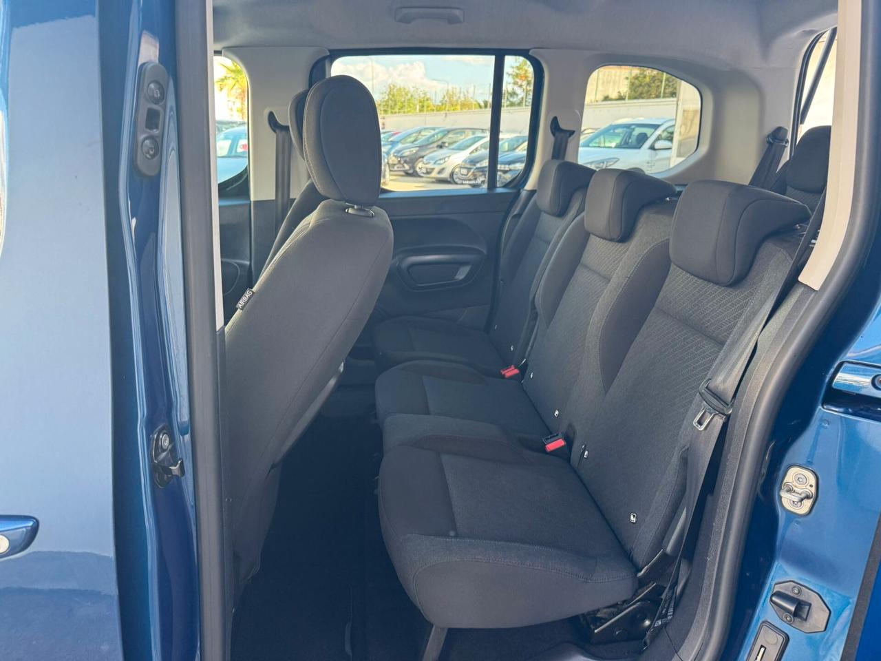 Peugeot Rifter BlueHDi 130 S&S Allure 7 posti