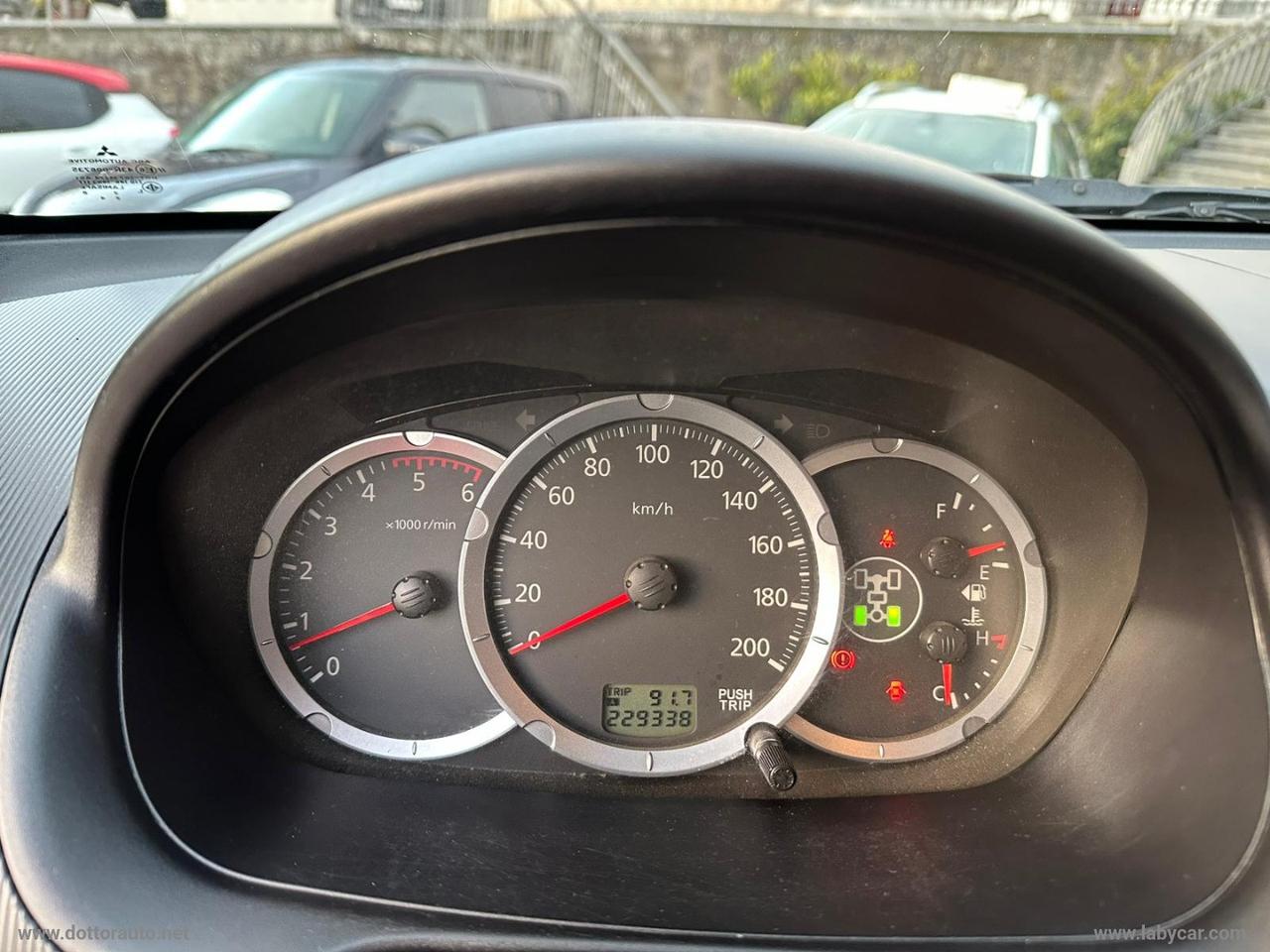 MITSUBISHI L200 2.5 DI-D/178CV DC Intense Plus