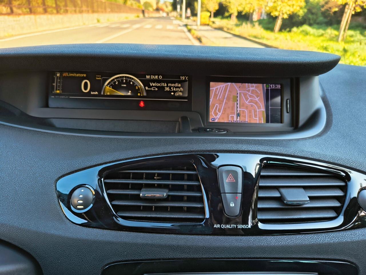 RENAULT SCENIC XMOD SOLO 130.000 KM 1.5 DIESEL 2013