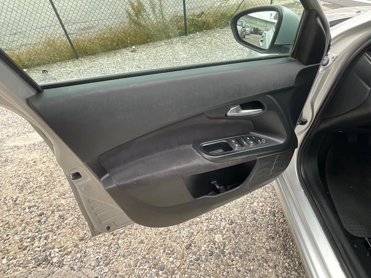 Fiat Tipo 1.6 Mjt S&S SW Lounge