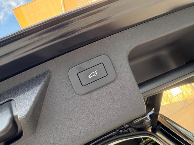 LAND ROVER Discovery Sport 2.0 TD4 163 CV AWD Auto SE AUTOCARRO 5 POSTI.