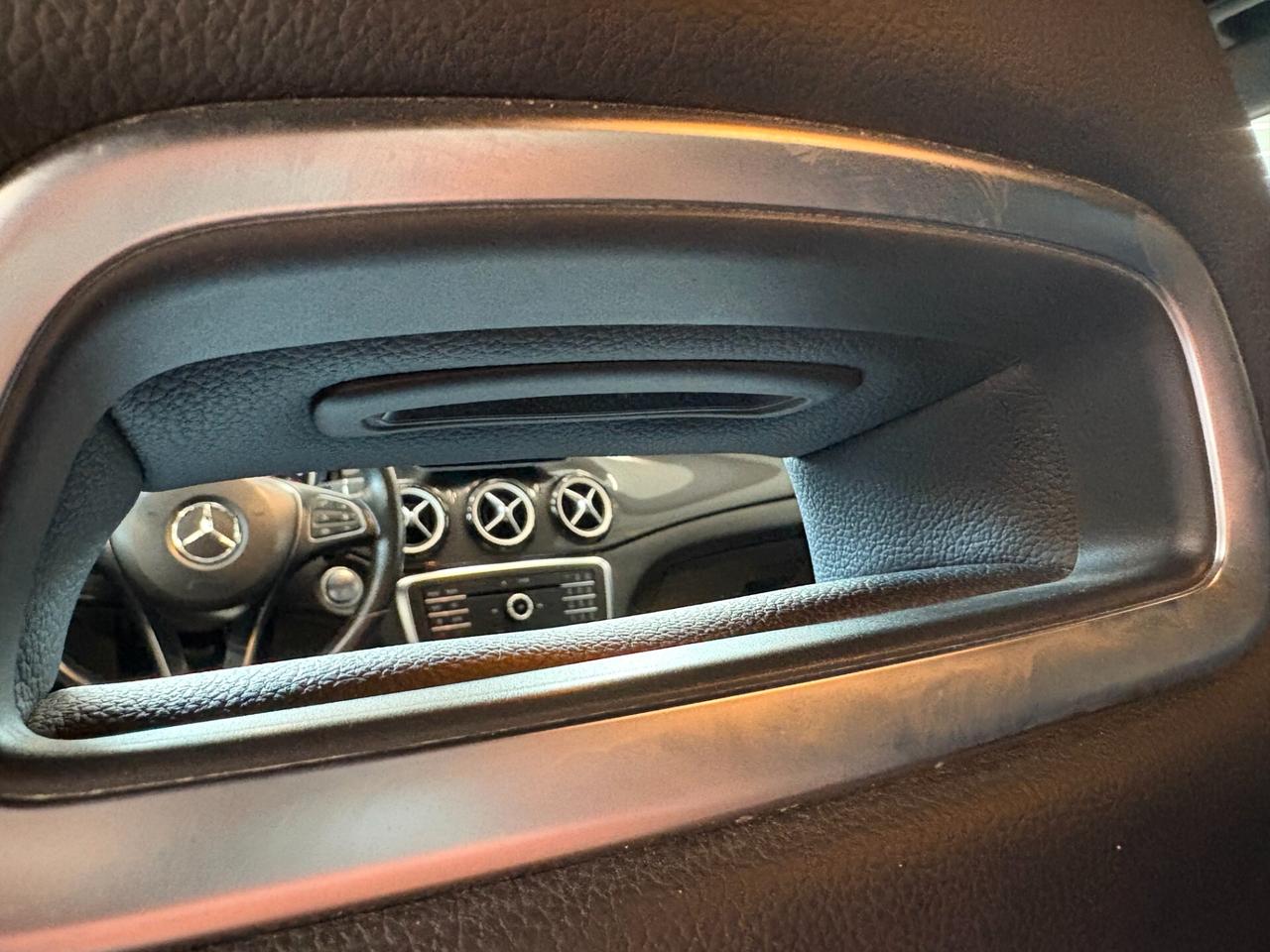 Mercedes-benz CLA 200 d Auto Premium AMG