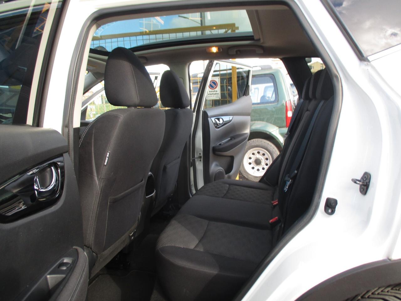 Nissan Qashqai 1.6 dCi X-Tronic 2WD Black Edition 2017