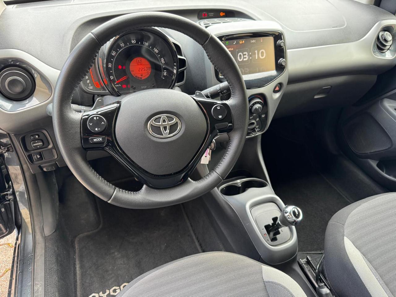 Toyota Aygo 1.0 VVT-i 72 CV 5 porte x-business