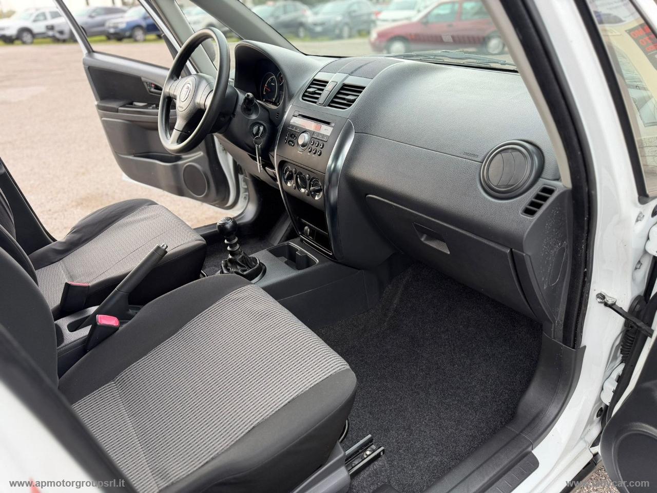 FIAT Sedici 2.0 MJT DPF 4x4 Experience