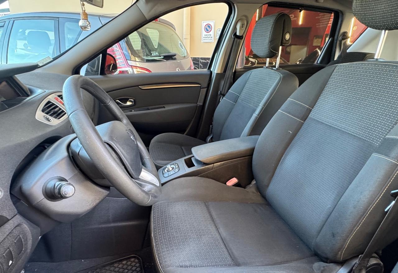 Renault Scenic Scénic X-Mod 1.5 dCi 110CV Dynamique