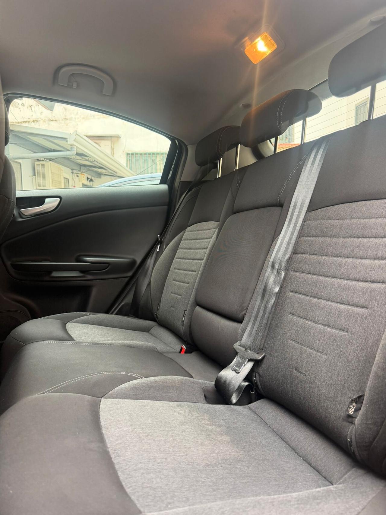 Alfa Romeo Giulietta 1.6 JTDm 120 CV Super