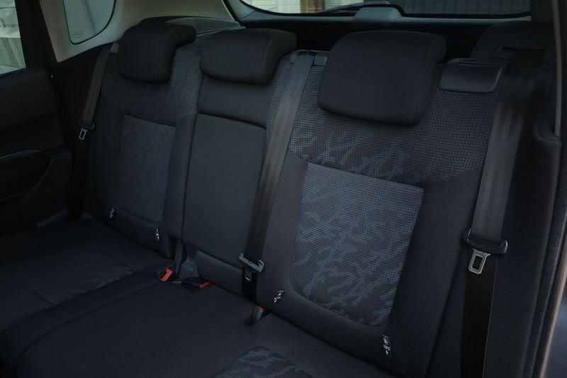 Peugeot 3008 Peugeot 3008 3008 1.6 hdi 8v Access (premium) 112cv ANNO 2010